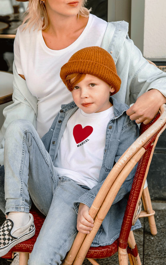 T-shirt enfant Grand coeur rouge - Personnalisable